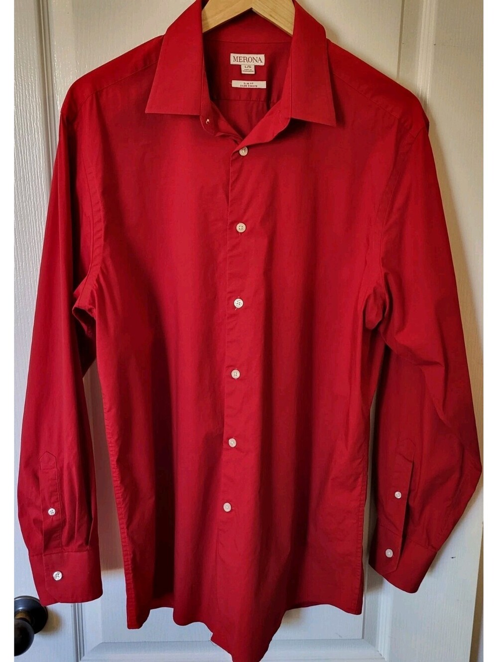Merona Slim Fit Men's Large Red Button Down Long Sleeve Dress Shirt EUC